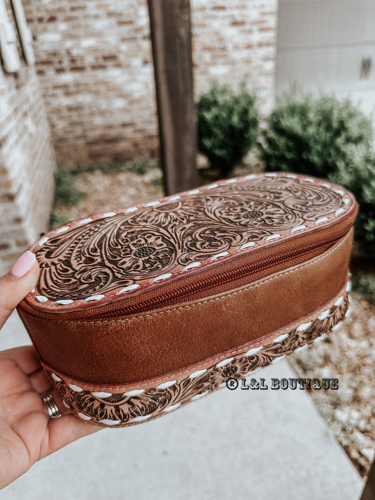 Chester Leather Makeup Bag in Brown