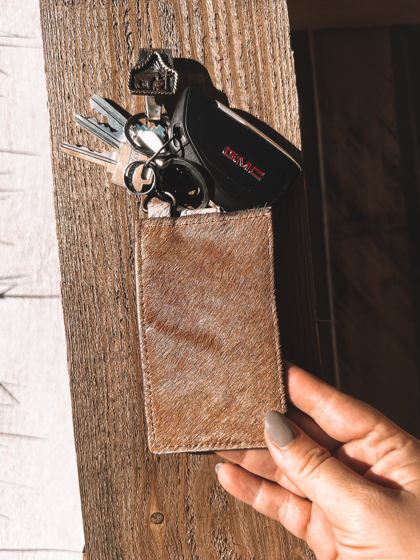 Tan Cowhide Keychain Wallet