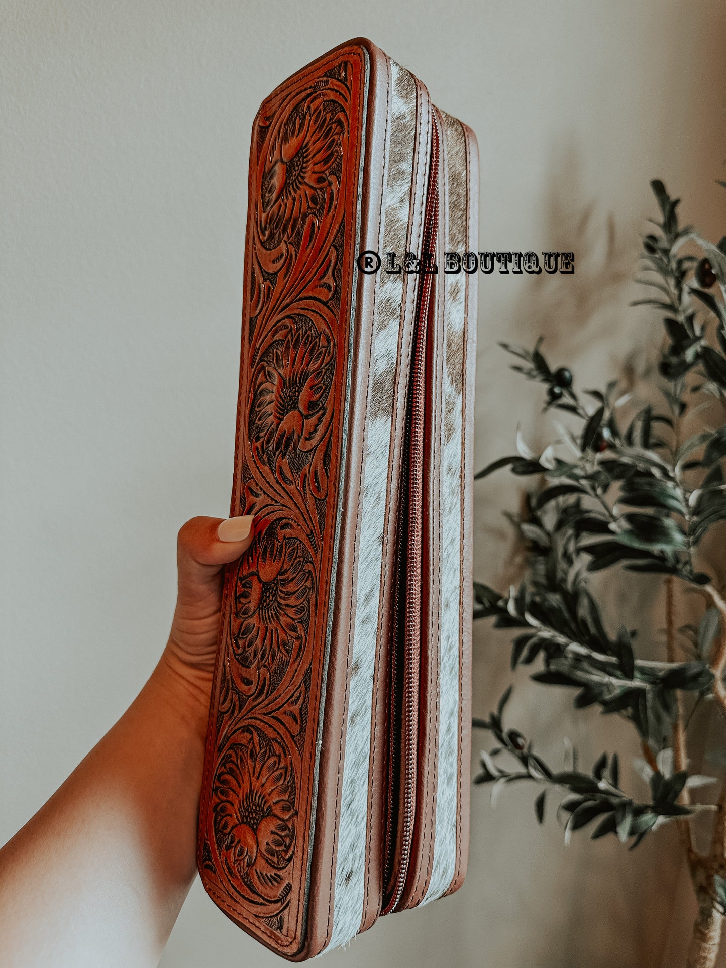 Hot Iron Case Tooled Leather & Cowhide