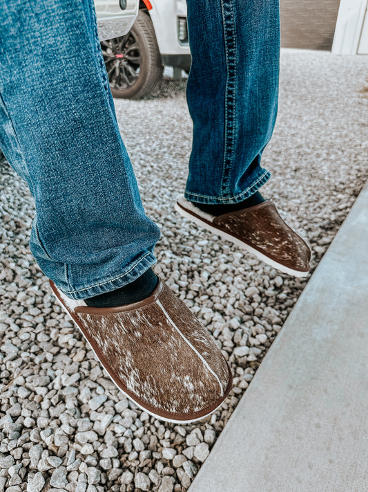Swift Cowhide Slippers in Men’s