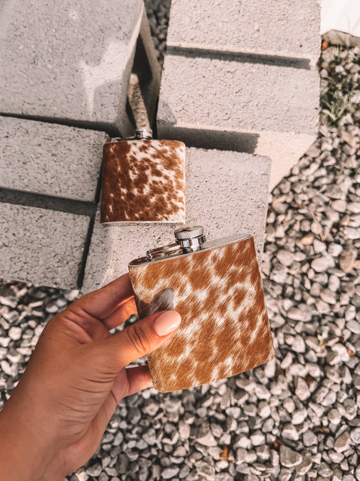 Cowhide Flask - Tan
