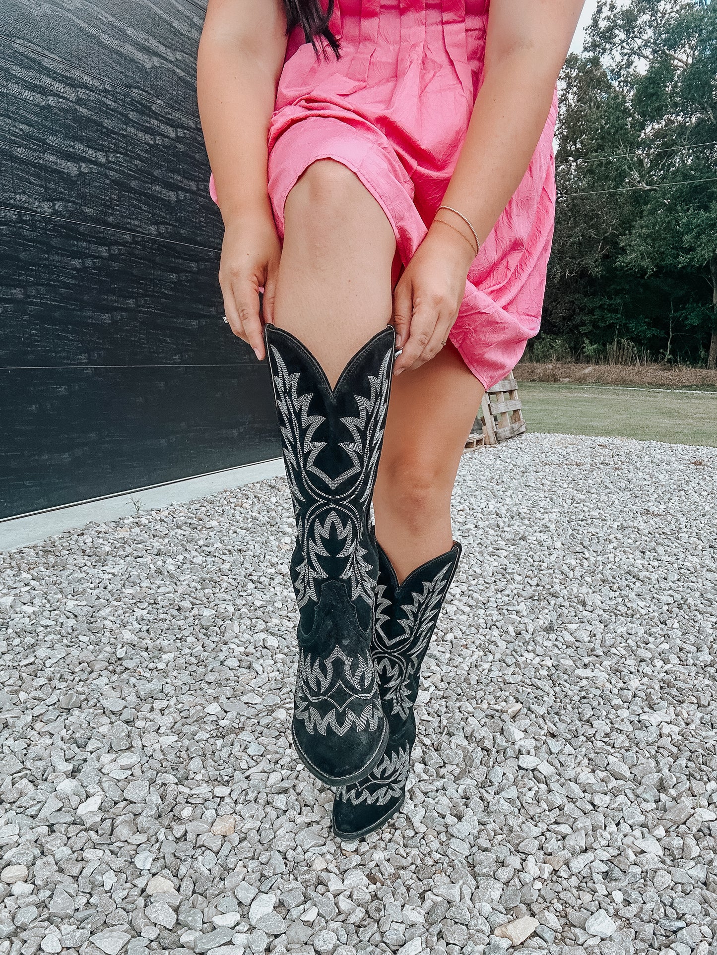 Trail Boots in Black