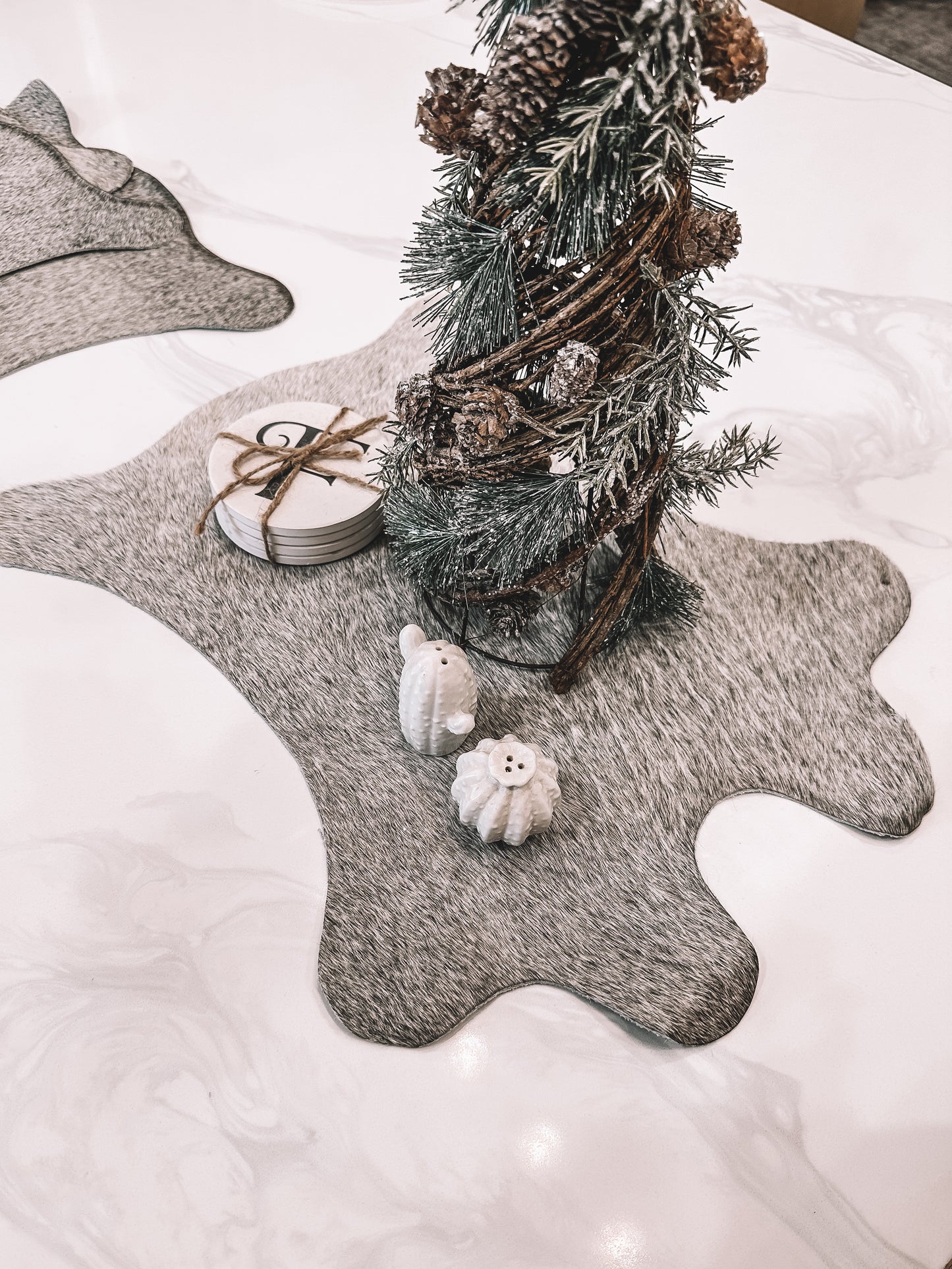 Silver Cowhide Placement Set