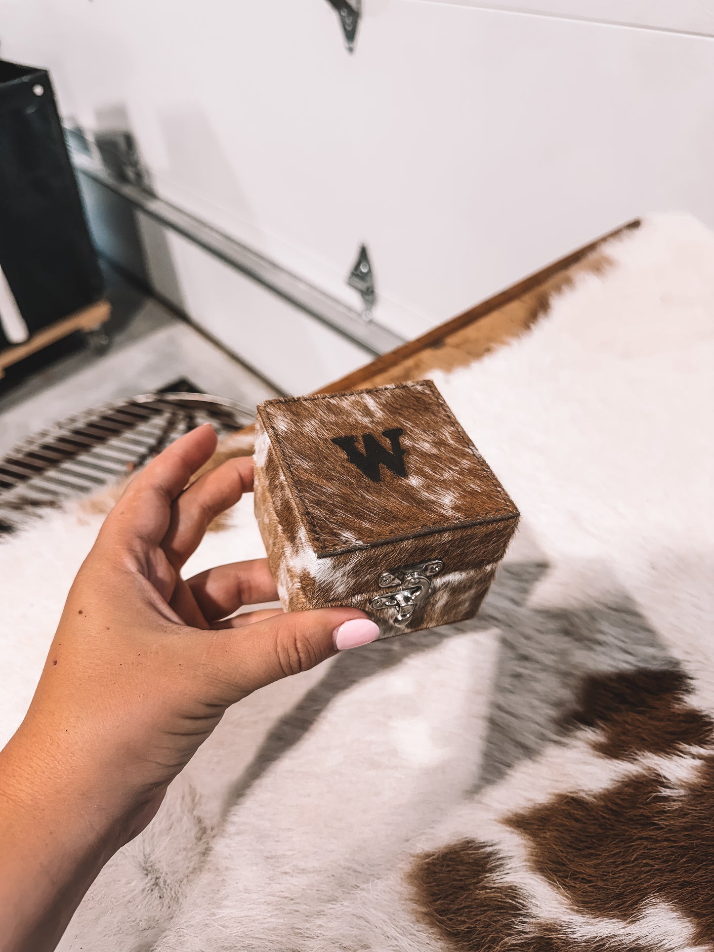 Cowhide Ring Box in Tan PREORDER