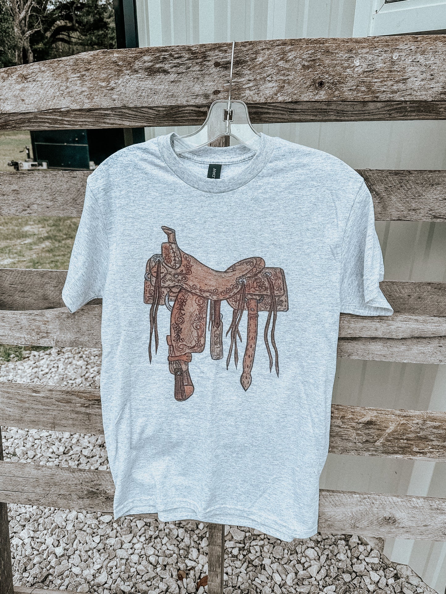 Saddle Tshirt Heather Gray