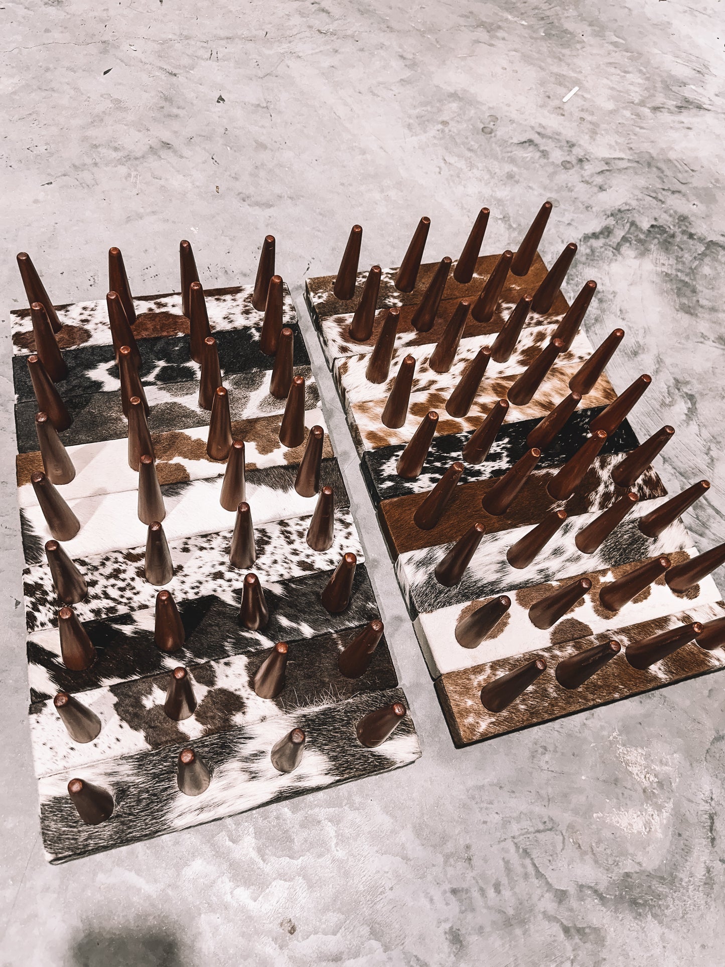 Cowhide 4 Prong Ring Holder