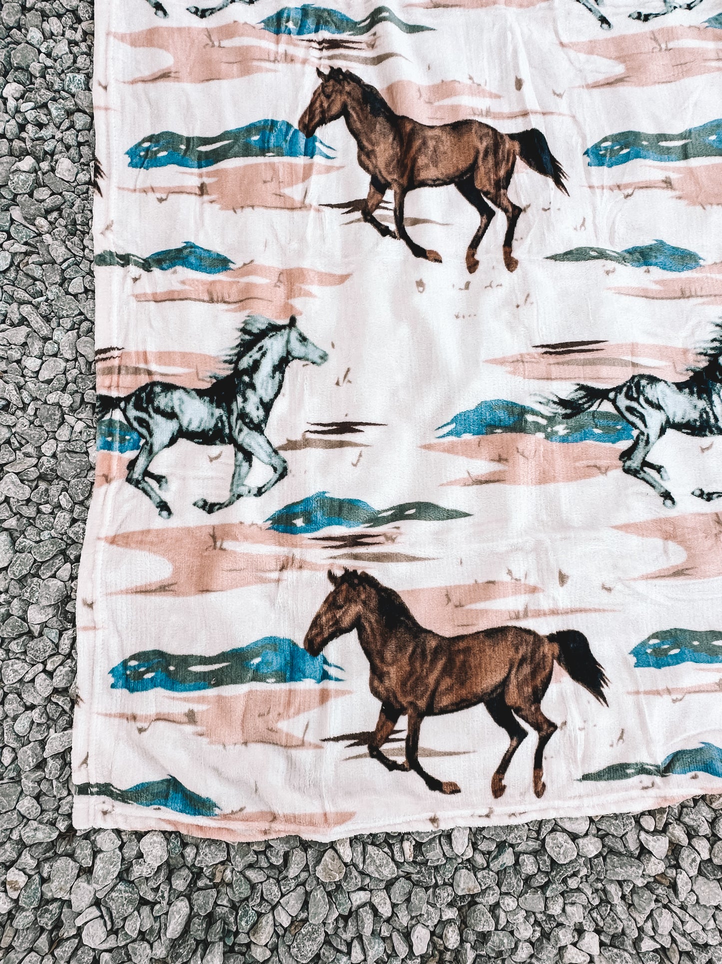 Running Horses Throw Blanket ~ Twin