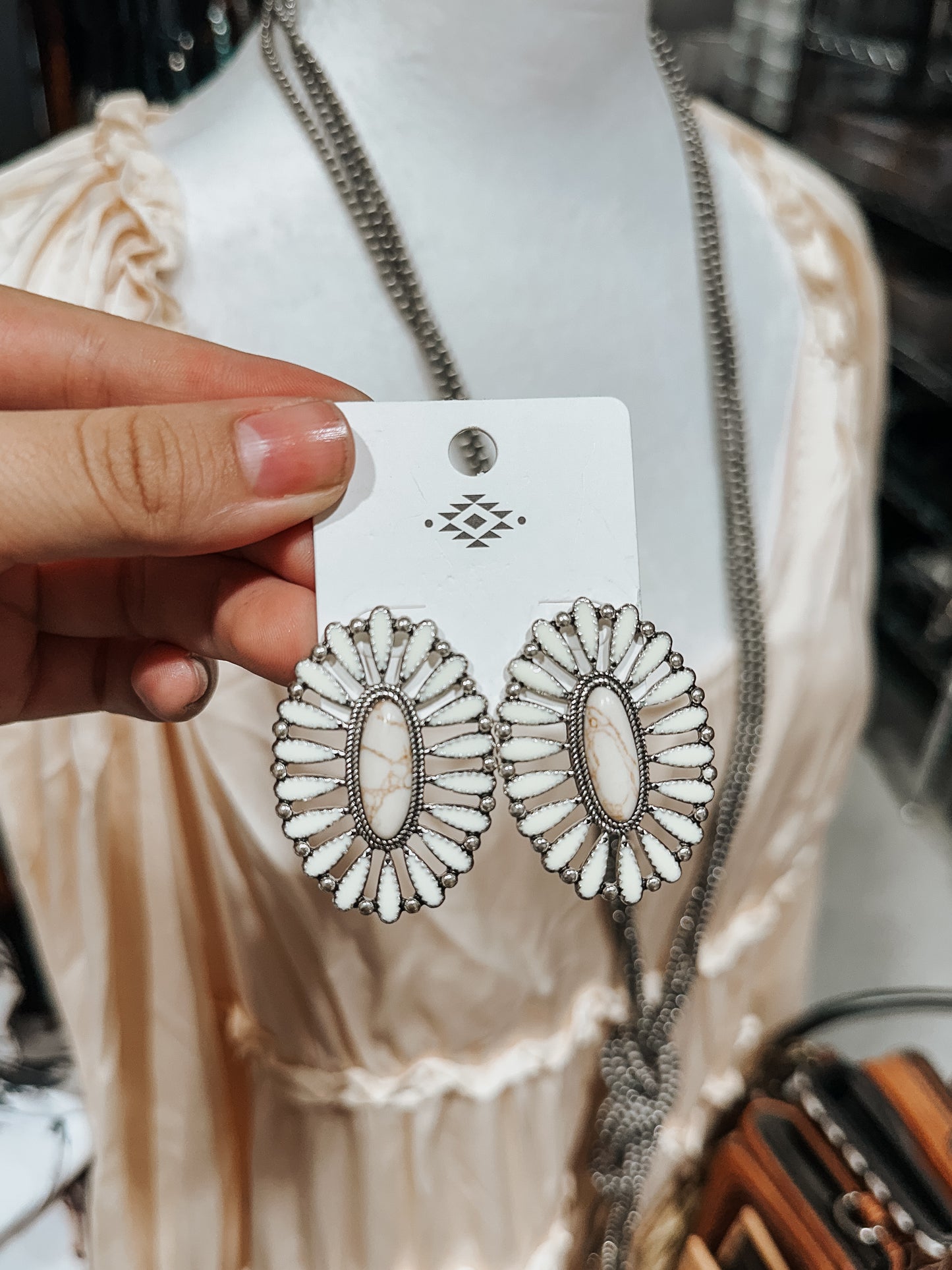 Desperado Earrings White