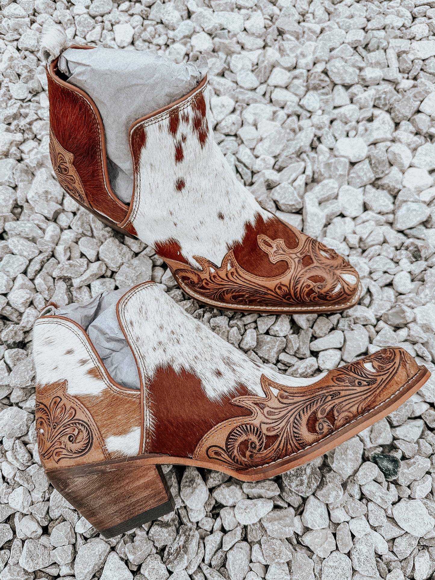 Jane Cowhide Booties in Brown