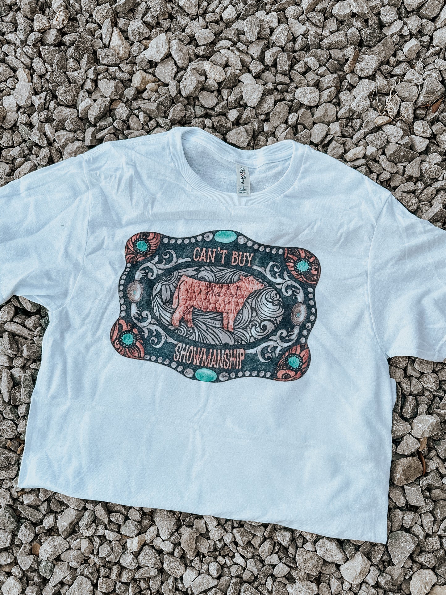 Showmanship Buckle Value Tee