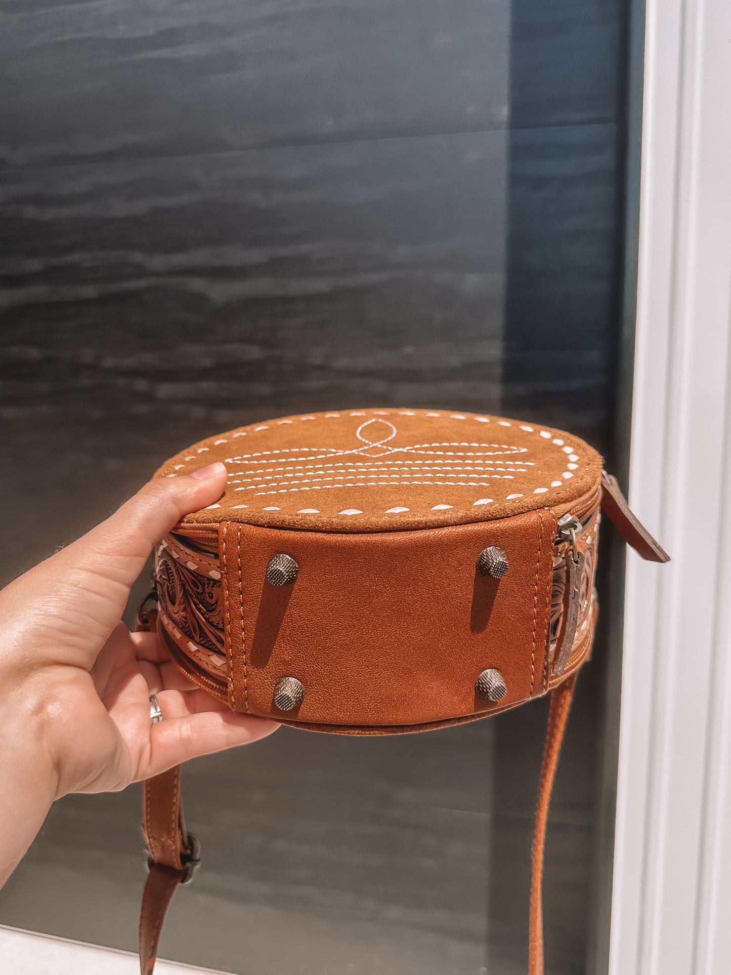 Boot Stitch Leather Canteen Crossbody