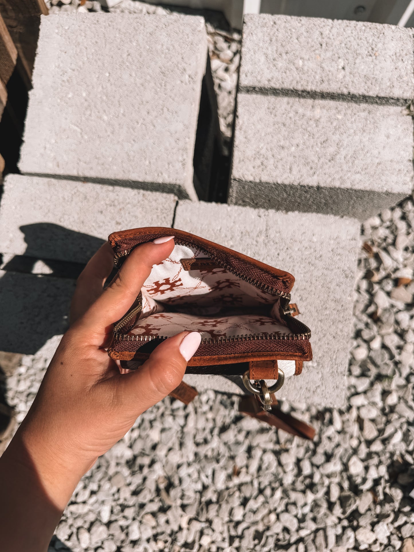 Duneland Cowhide Crossbody