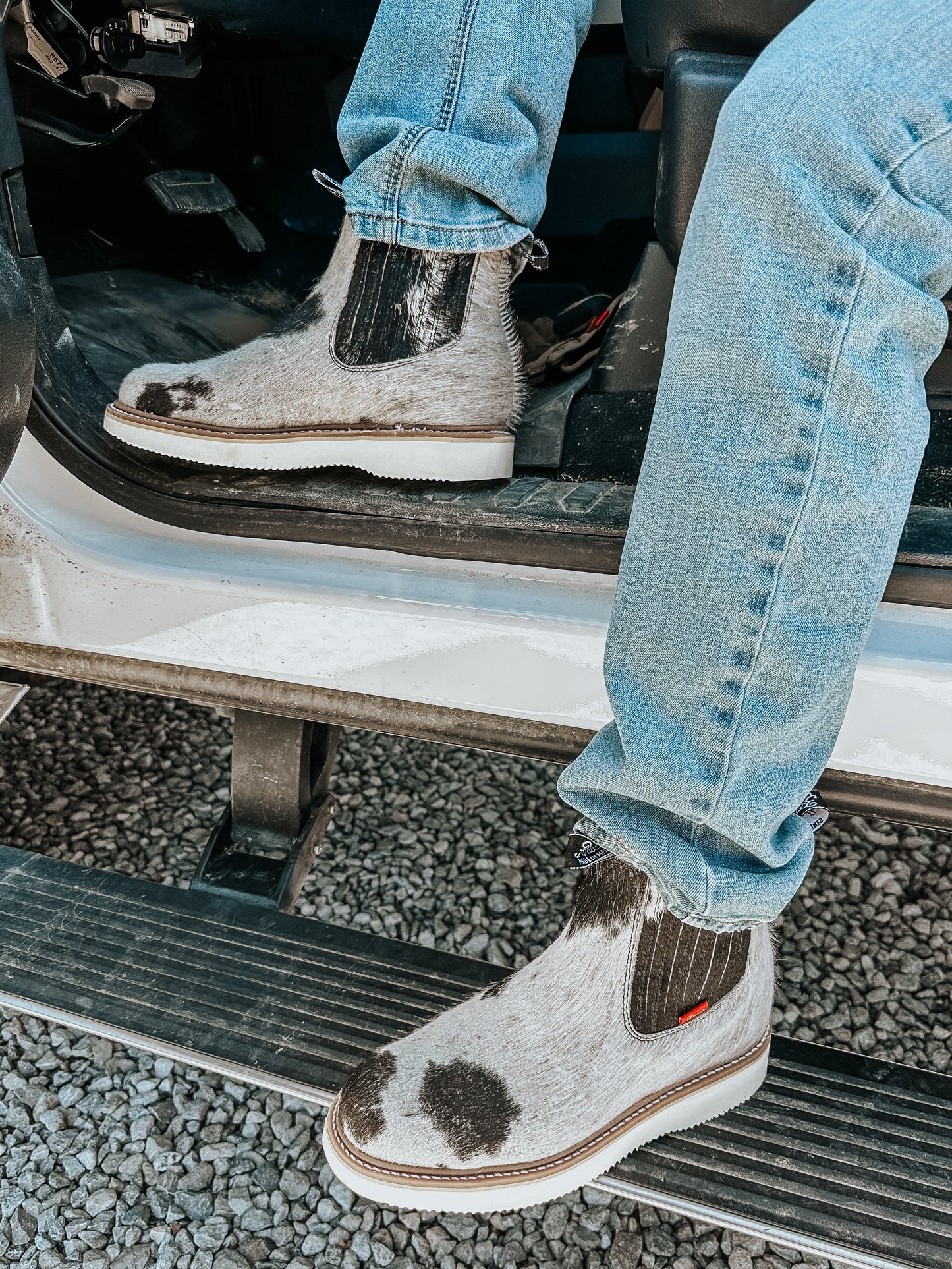 Cowhide Lechera Boot in Men