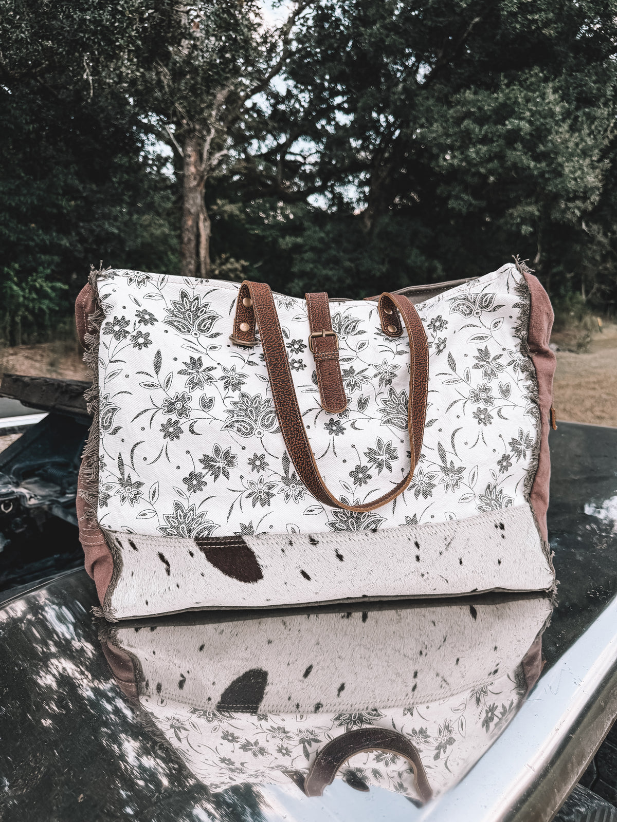Ursinia Cowhide Weekender Bag