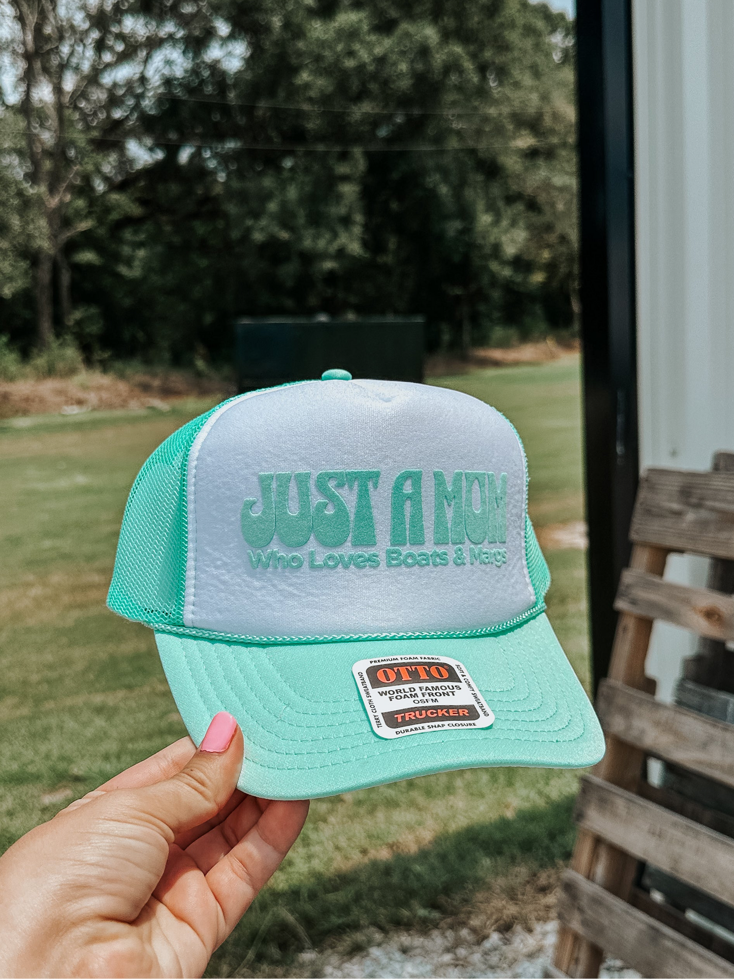 Boats & Margs Trucker Hat in Mint