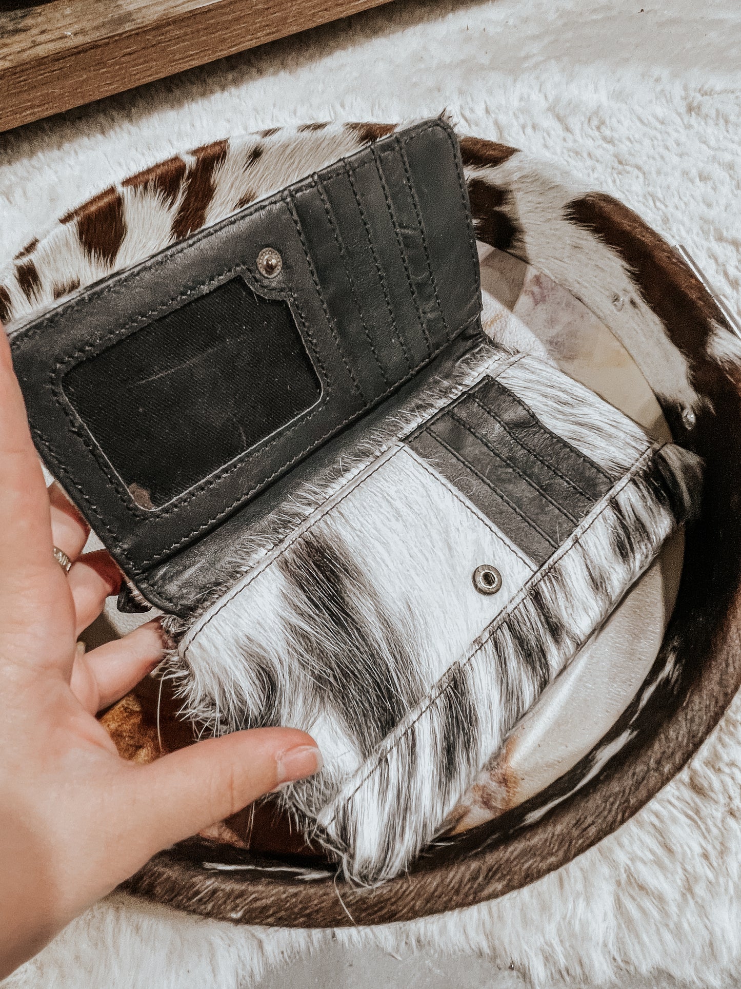 Crunch Cowhide Wallet in Black