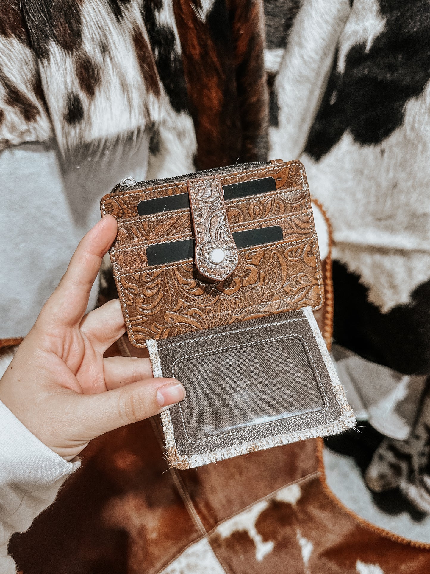 Wonder Credit Card Wallet in Caramel