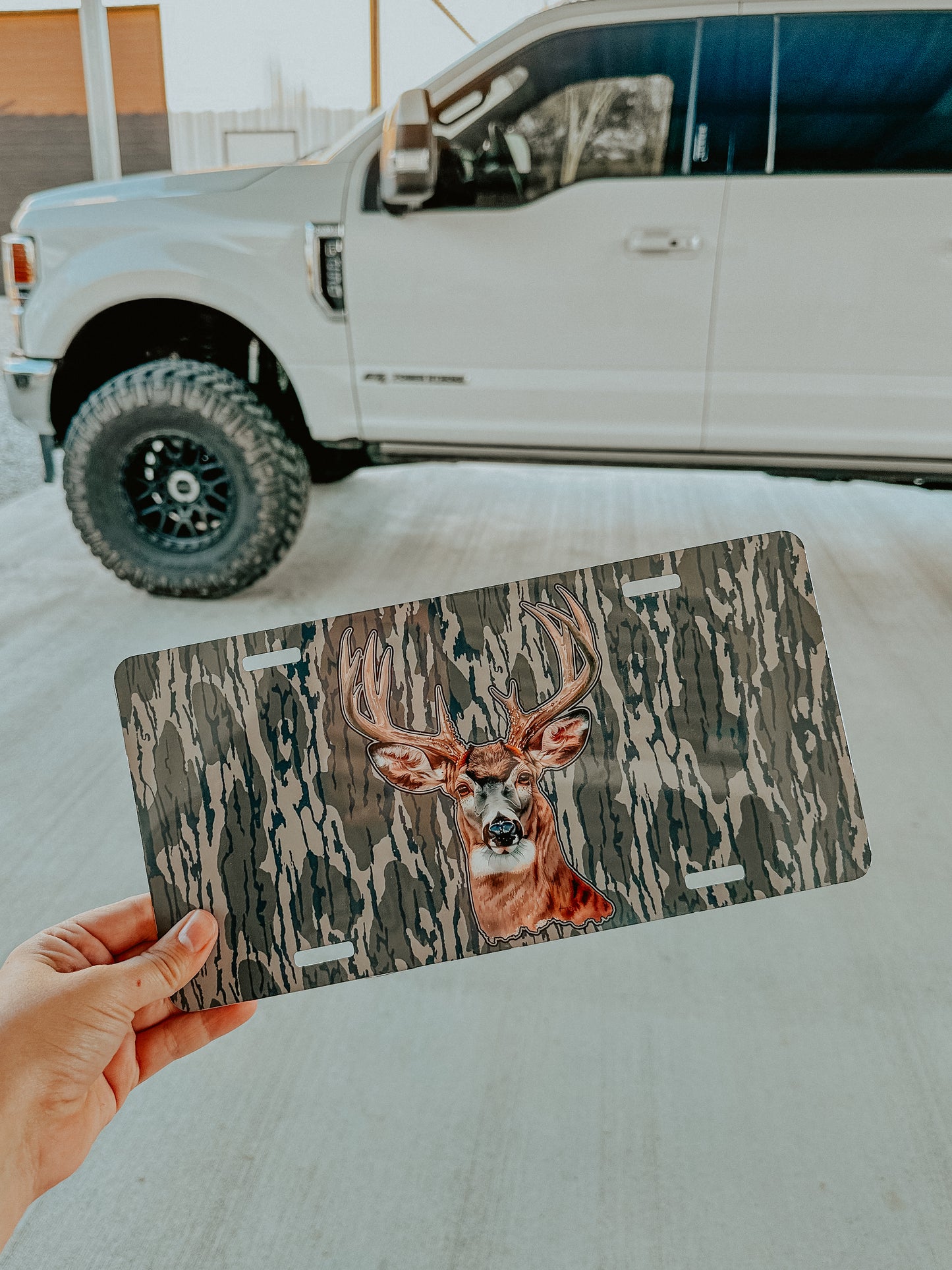 Plate Tag - Mossy Deer