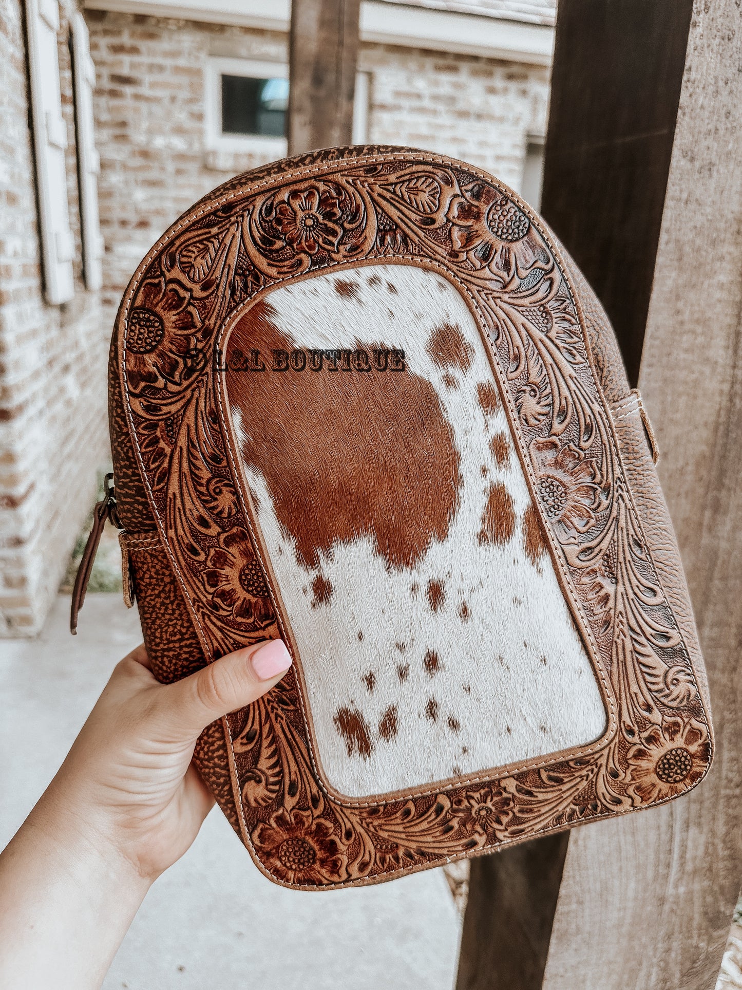 Prairie Cowhide Leather Sling Bag