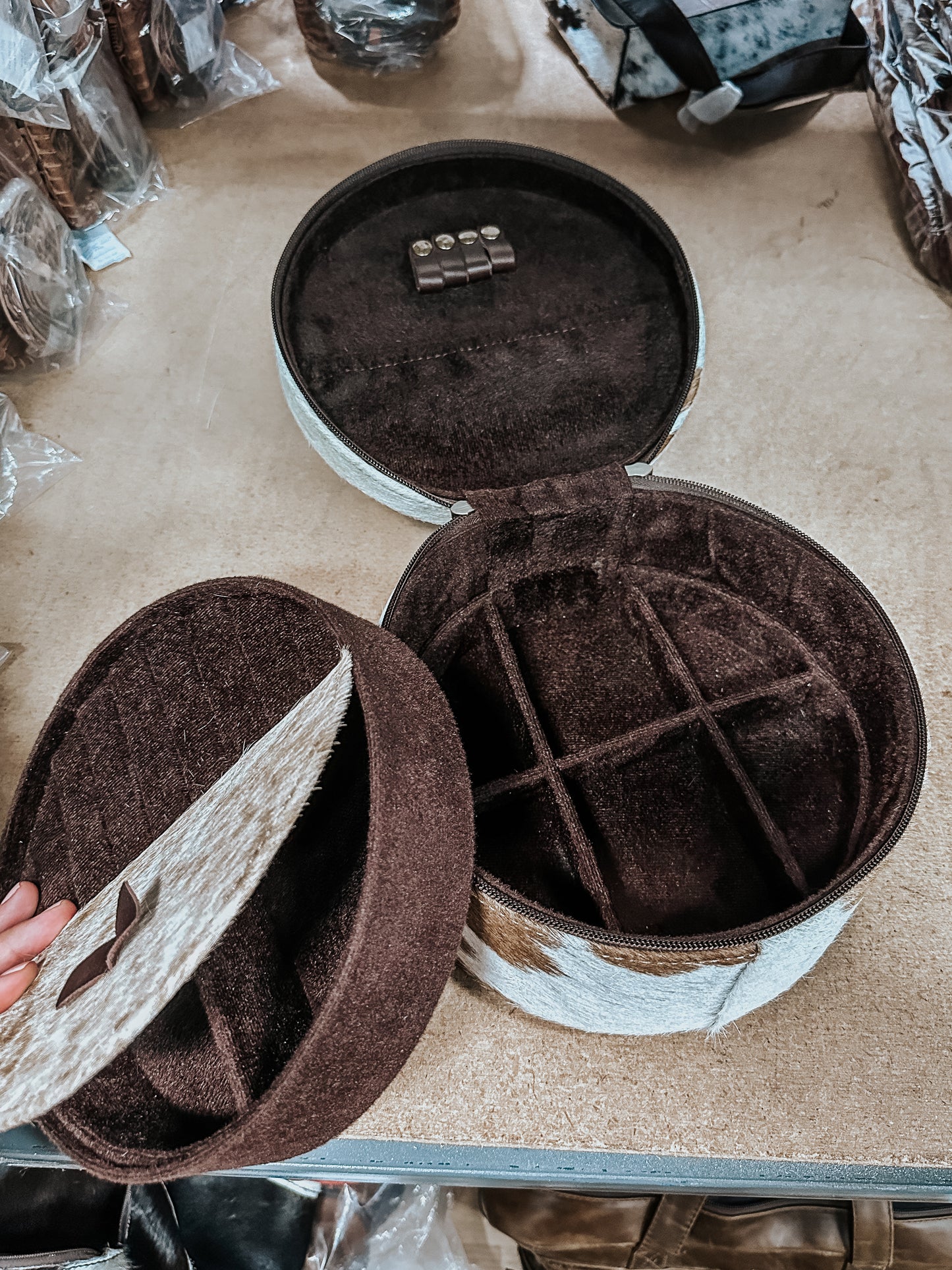 Oversized Cowhide Leather Jewelry Case