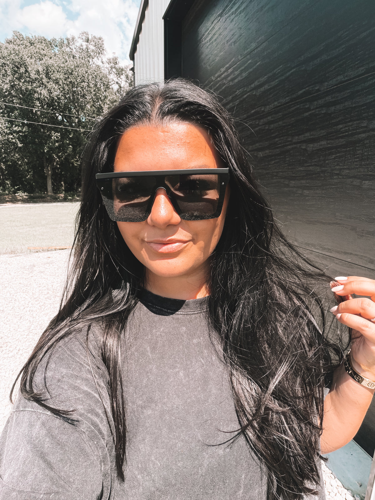Black Hindsight Sunnies by Quay