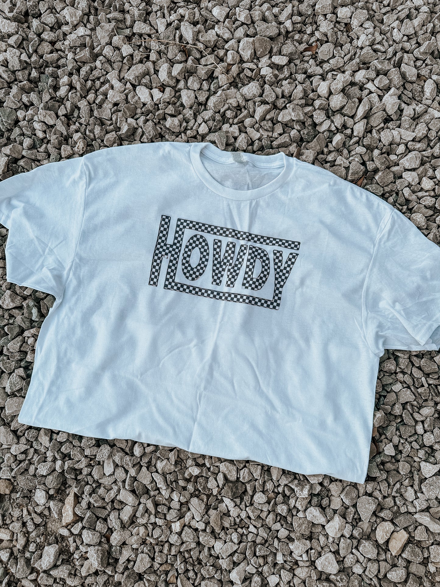 Checkered Font Howdy Value Tee