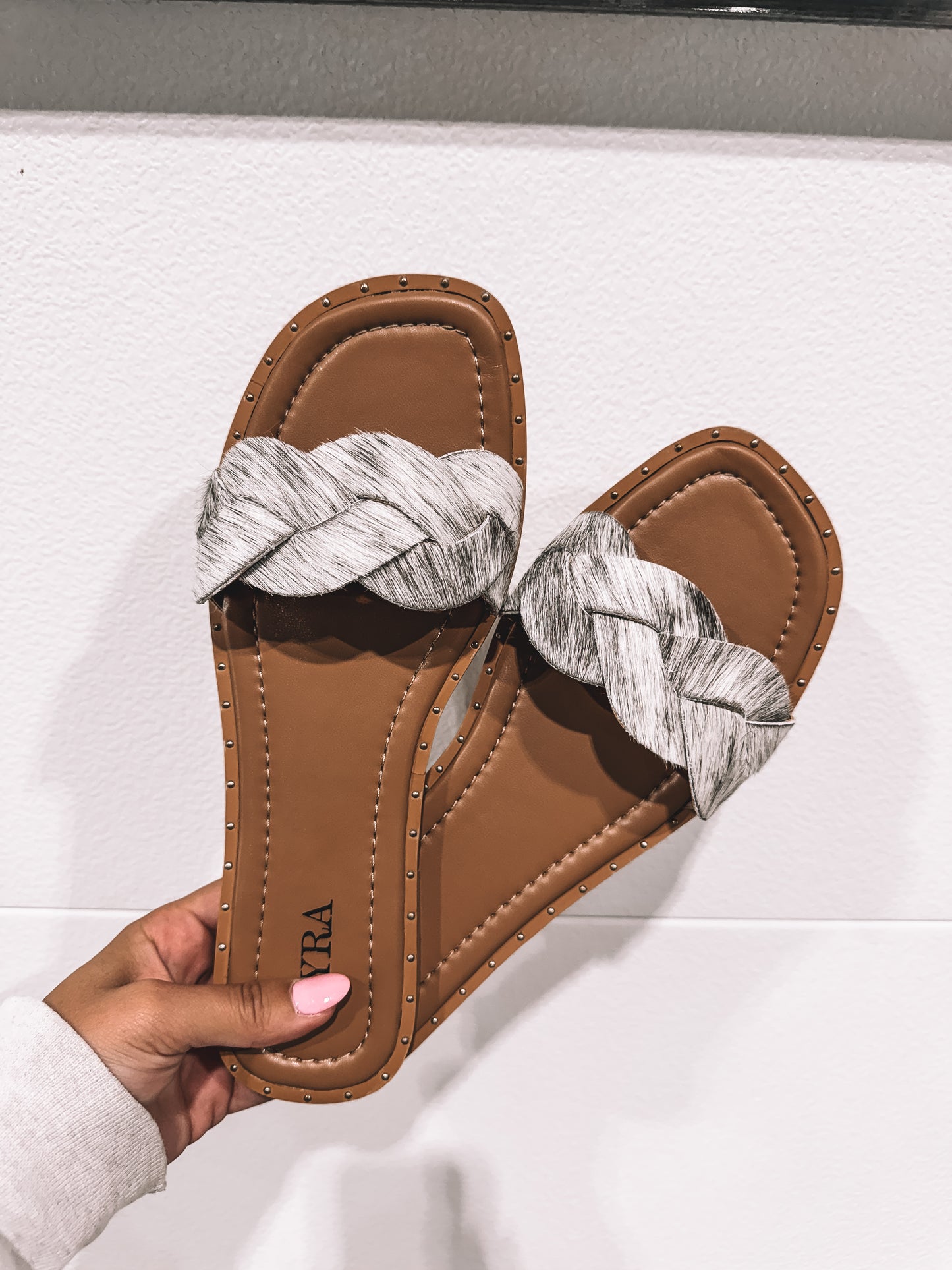 Pearline Cowhide Sandals