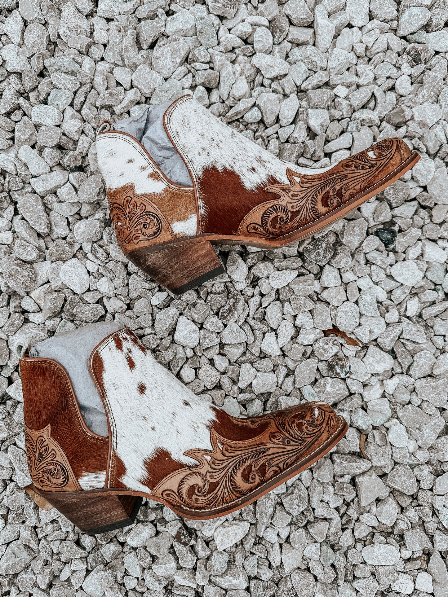 Jane Cowhide Booties in Brown