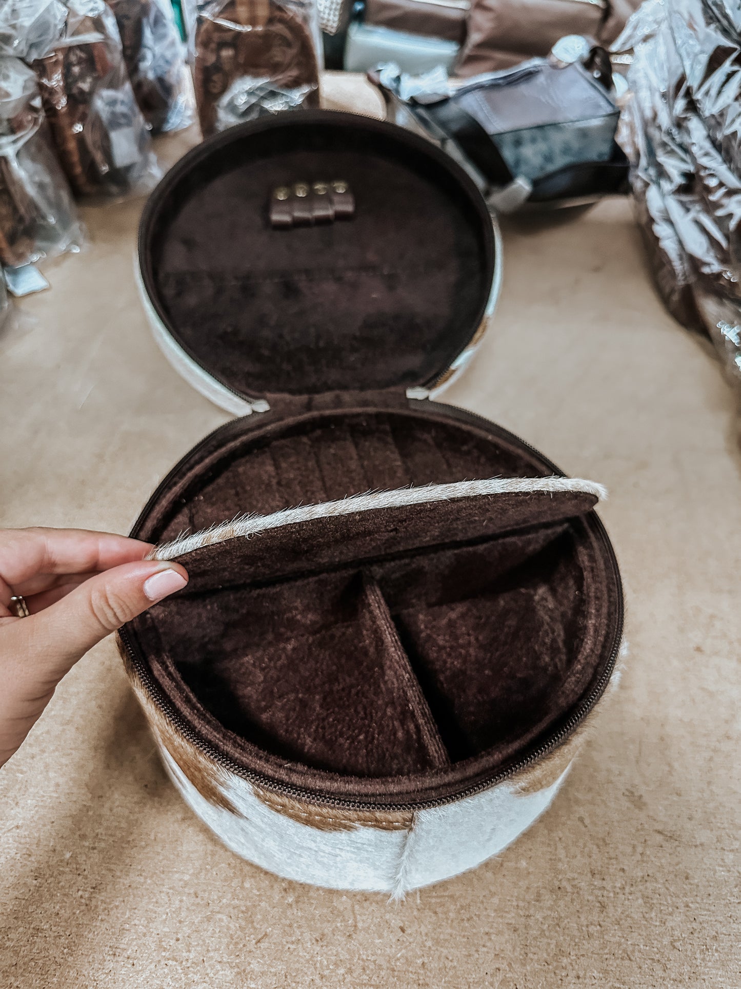 Oversized Cowhide Leather Jewelry Case