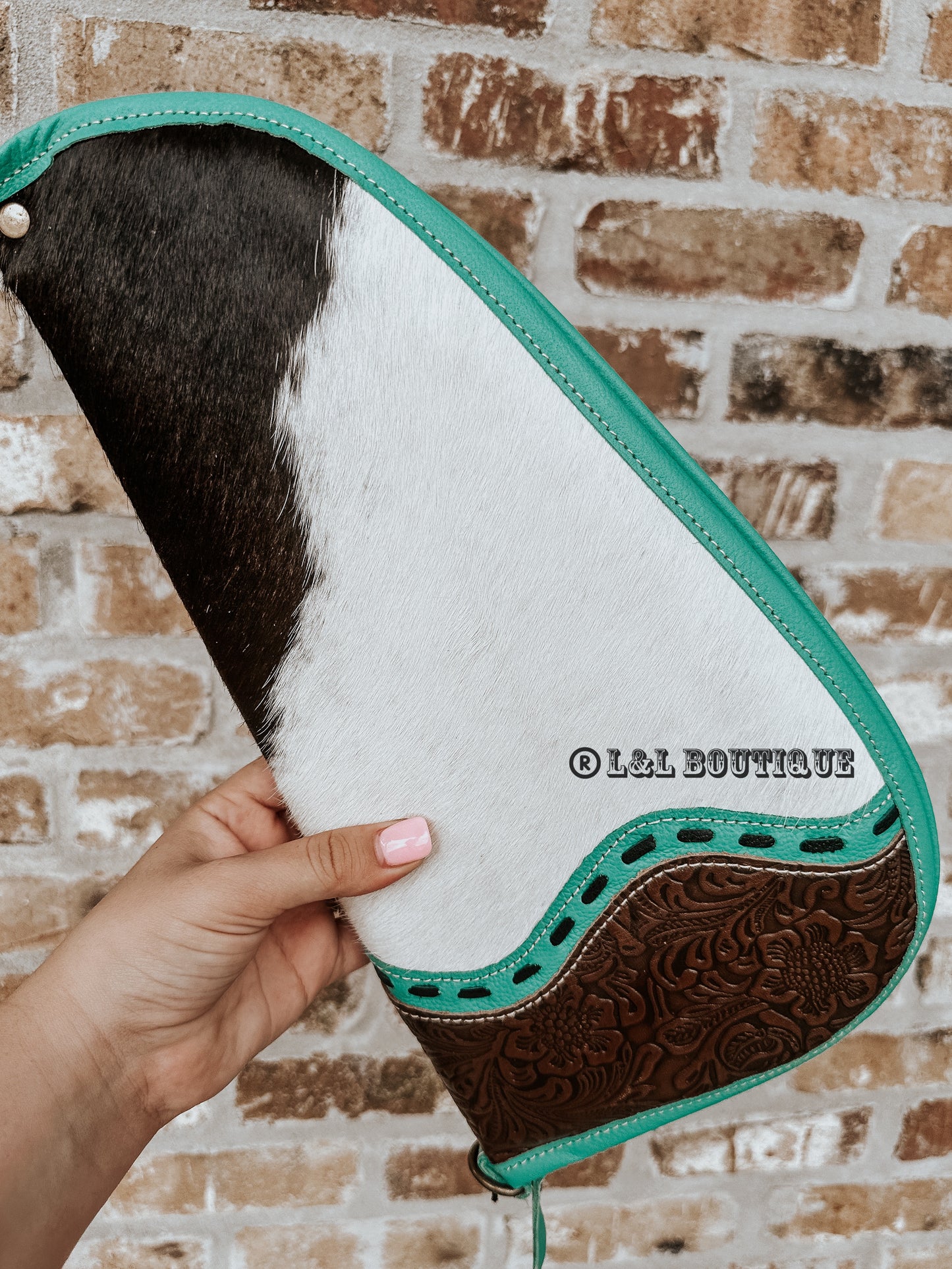 Tilo Turquoise Cowhide Gun Sleeve