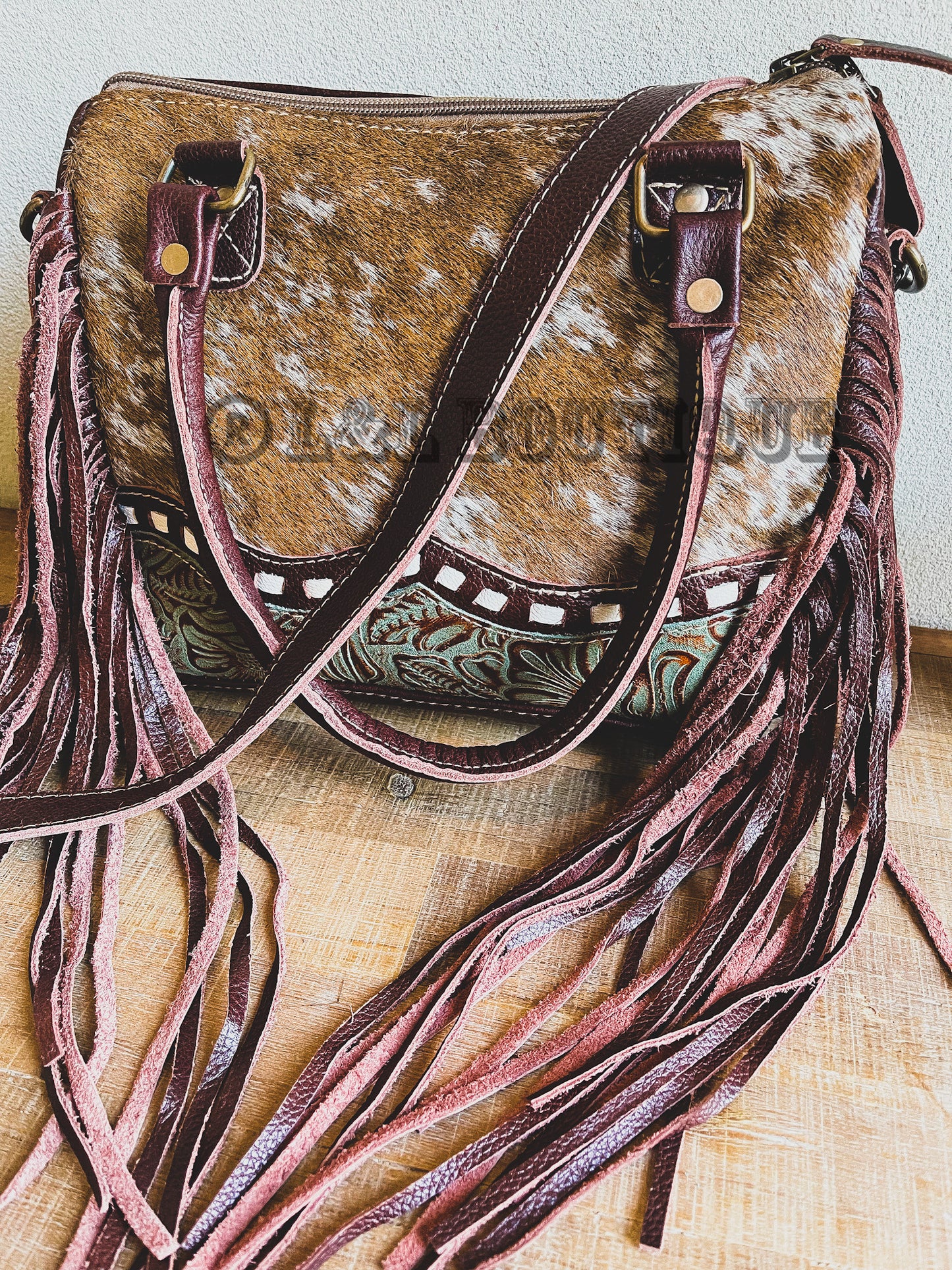 Brown Concealed Carry Cowhide Purse