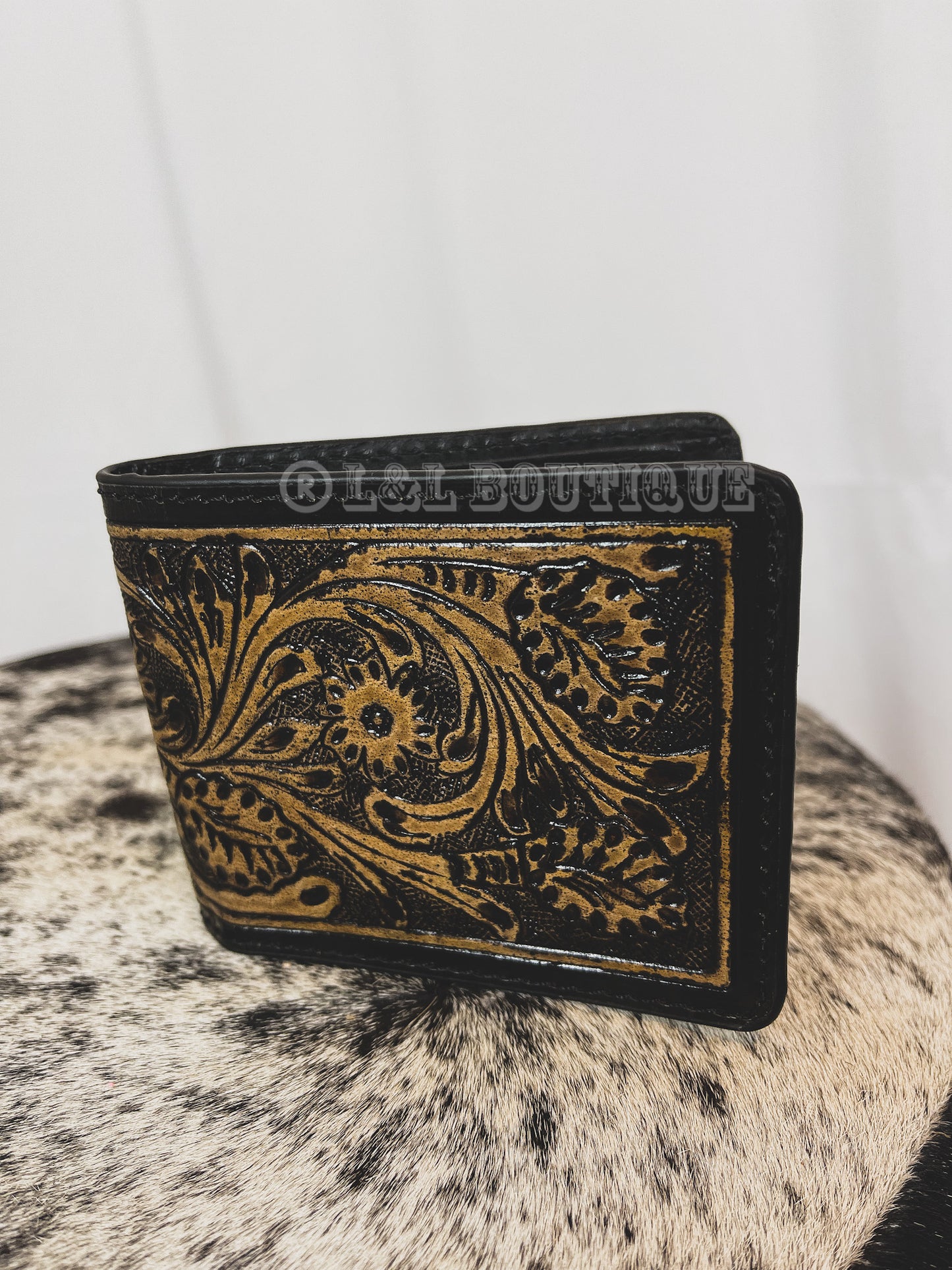 Peer Tooled Mens Wallet