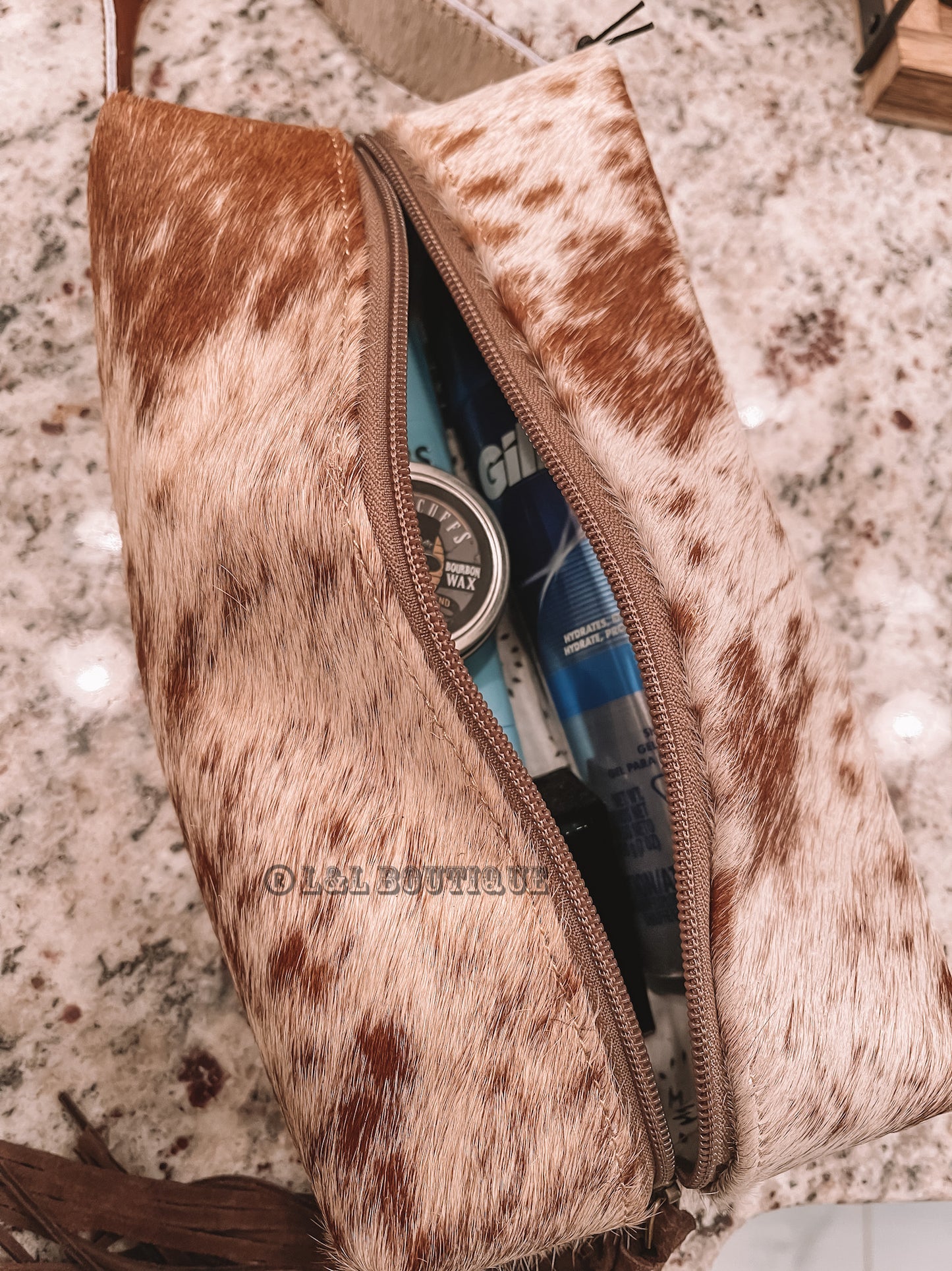Cowhide Mens Toiletry Bag