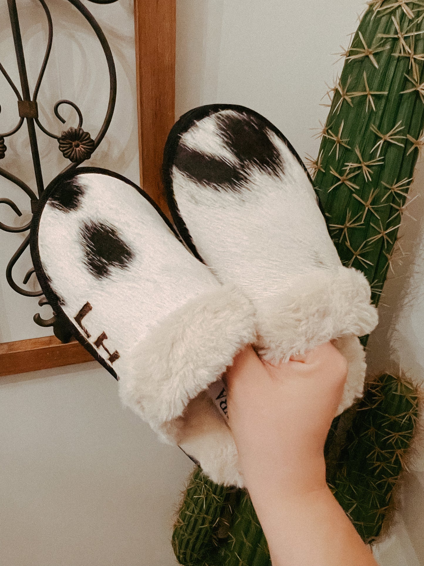Black Cowhide Slippers