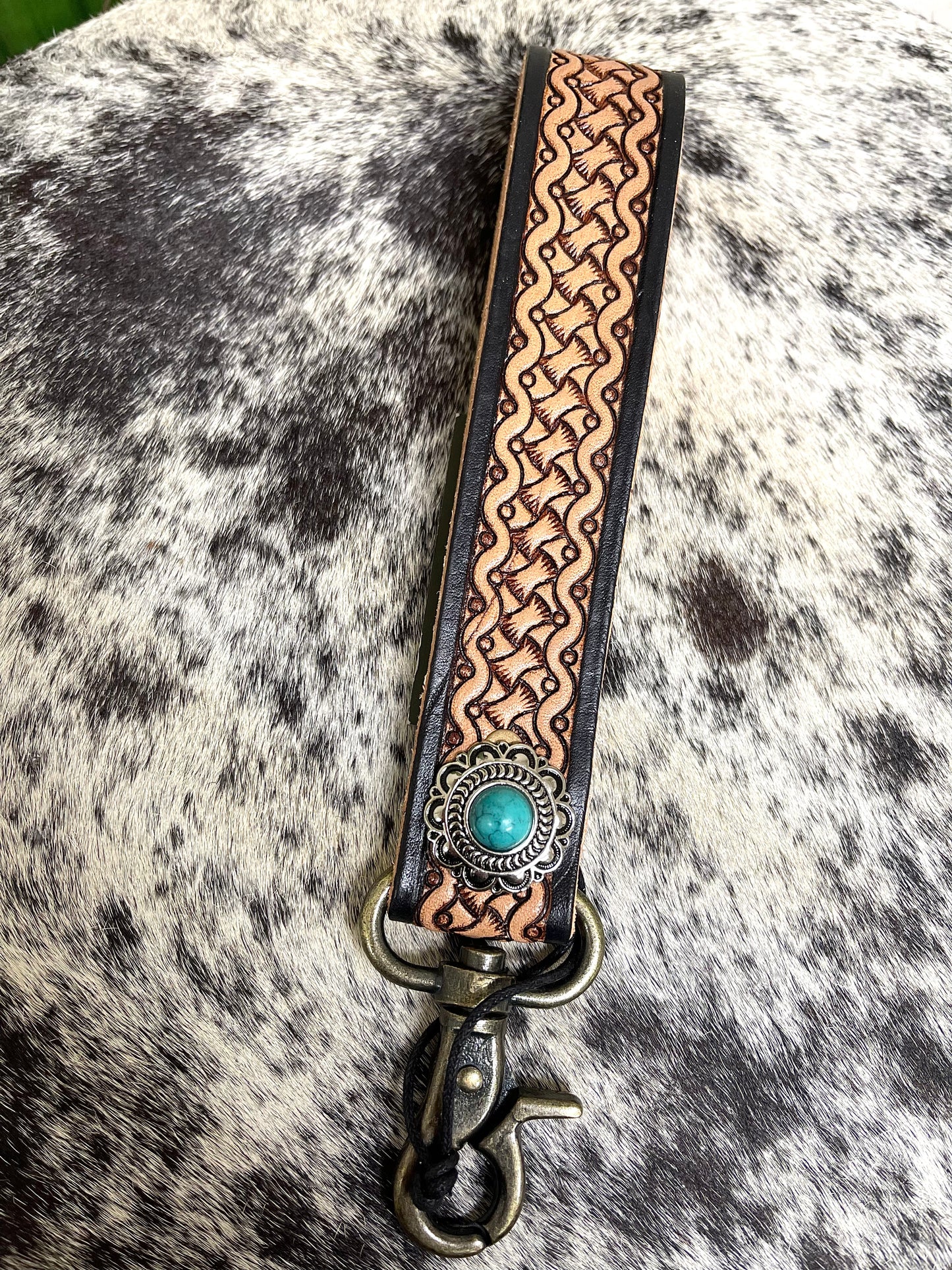 Magnolia Key Wristlet