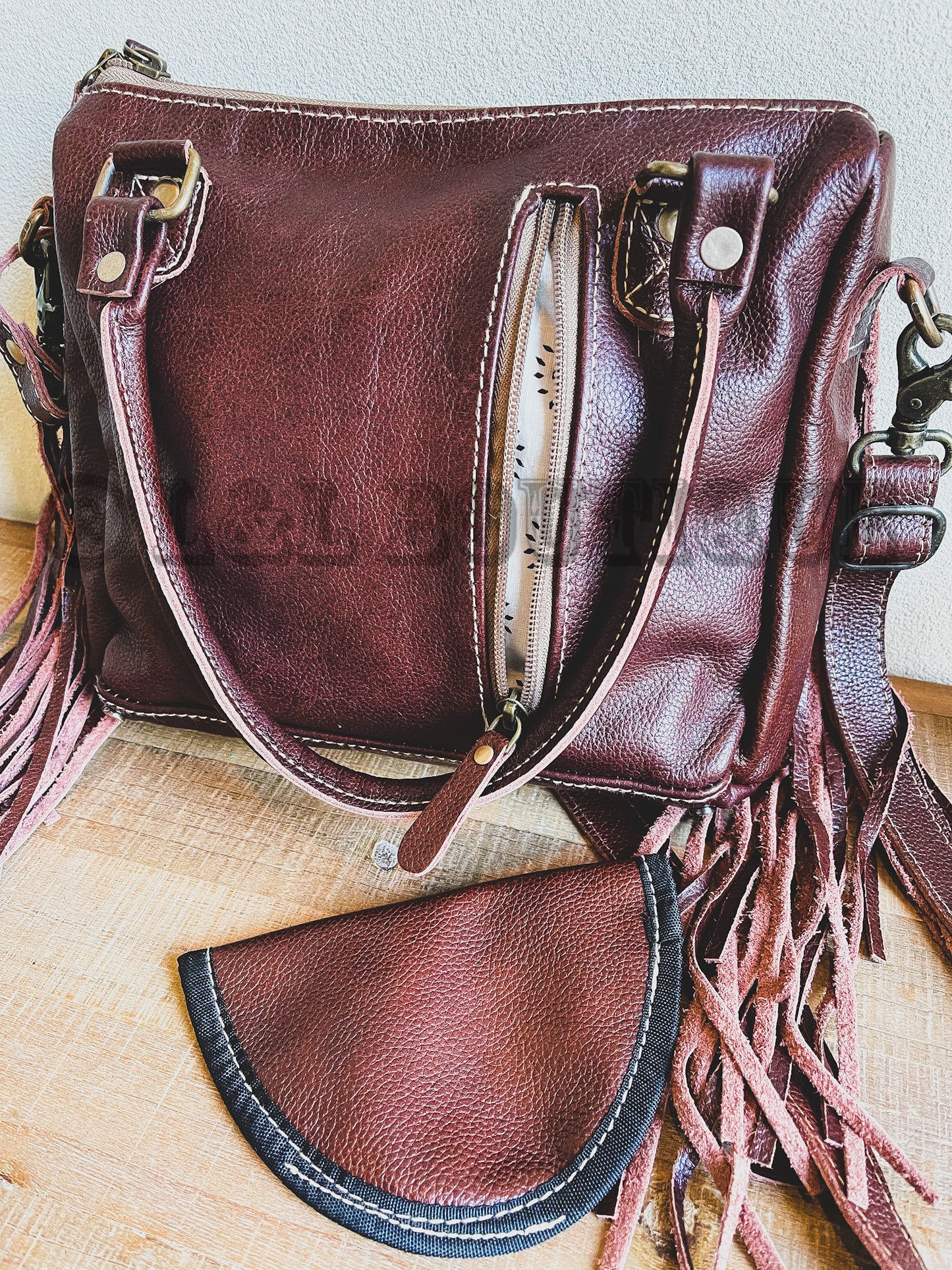 Brown Concealed Carry Cowhide Purse