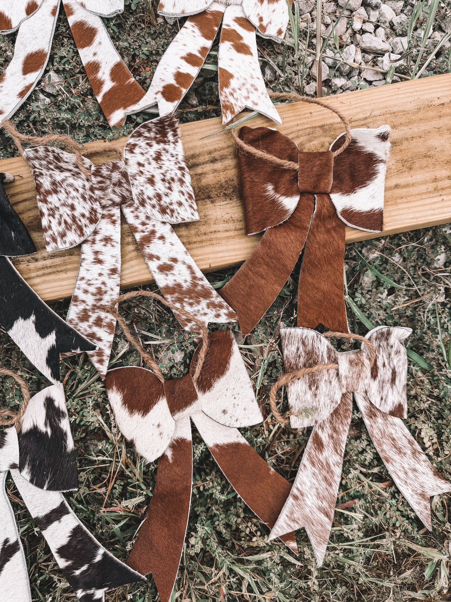 Cowhide Ornament Set of 6 Bows