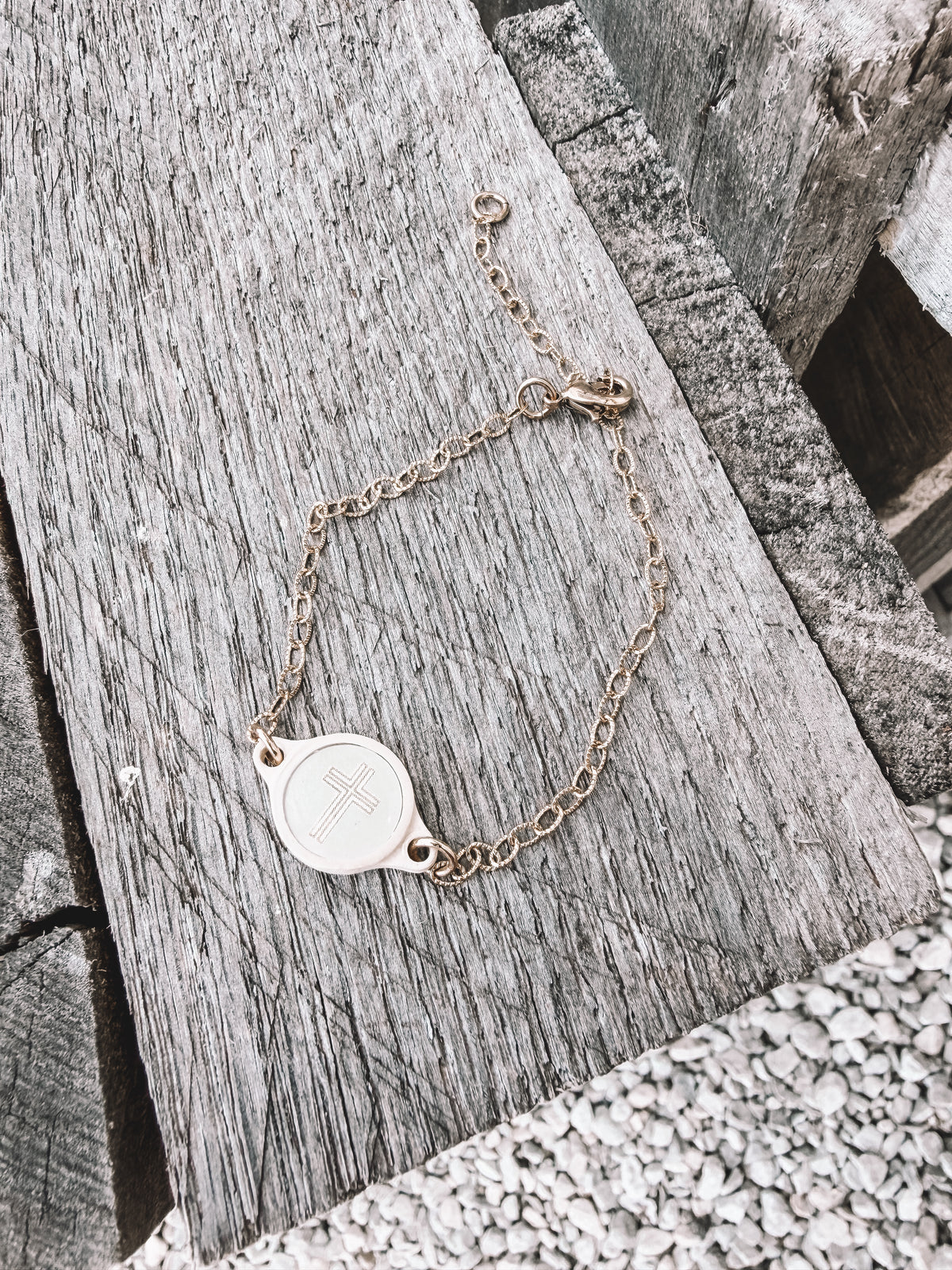 Tap To Pray Gold Chain Bracelet