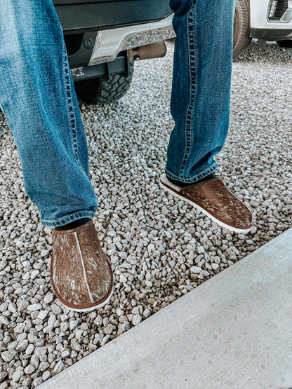 Swift Cowhide Slippers in Men’s