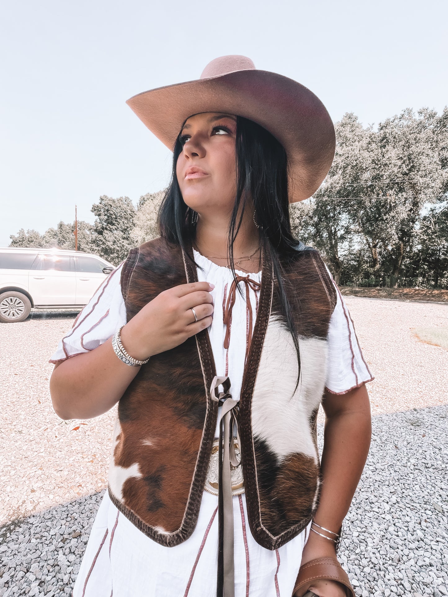 Tri-Color Cowhide Velvet Vest