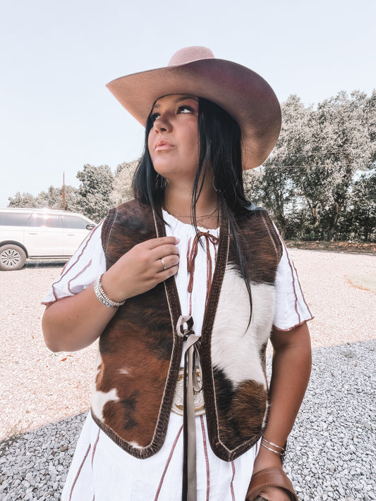 Tri-Color Cowhide Velvet Vest