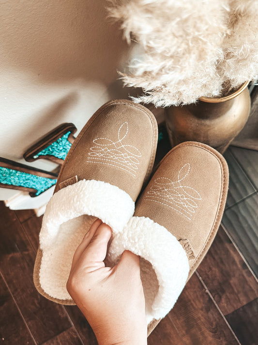 Dolly Boot Stitch Sherpa Slippers