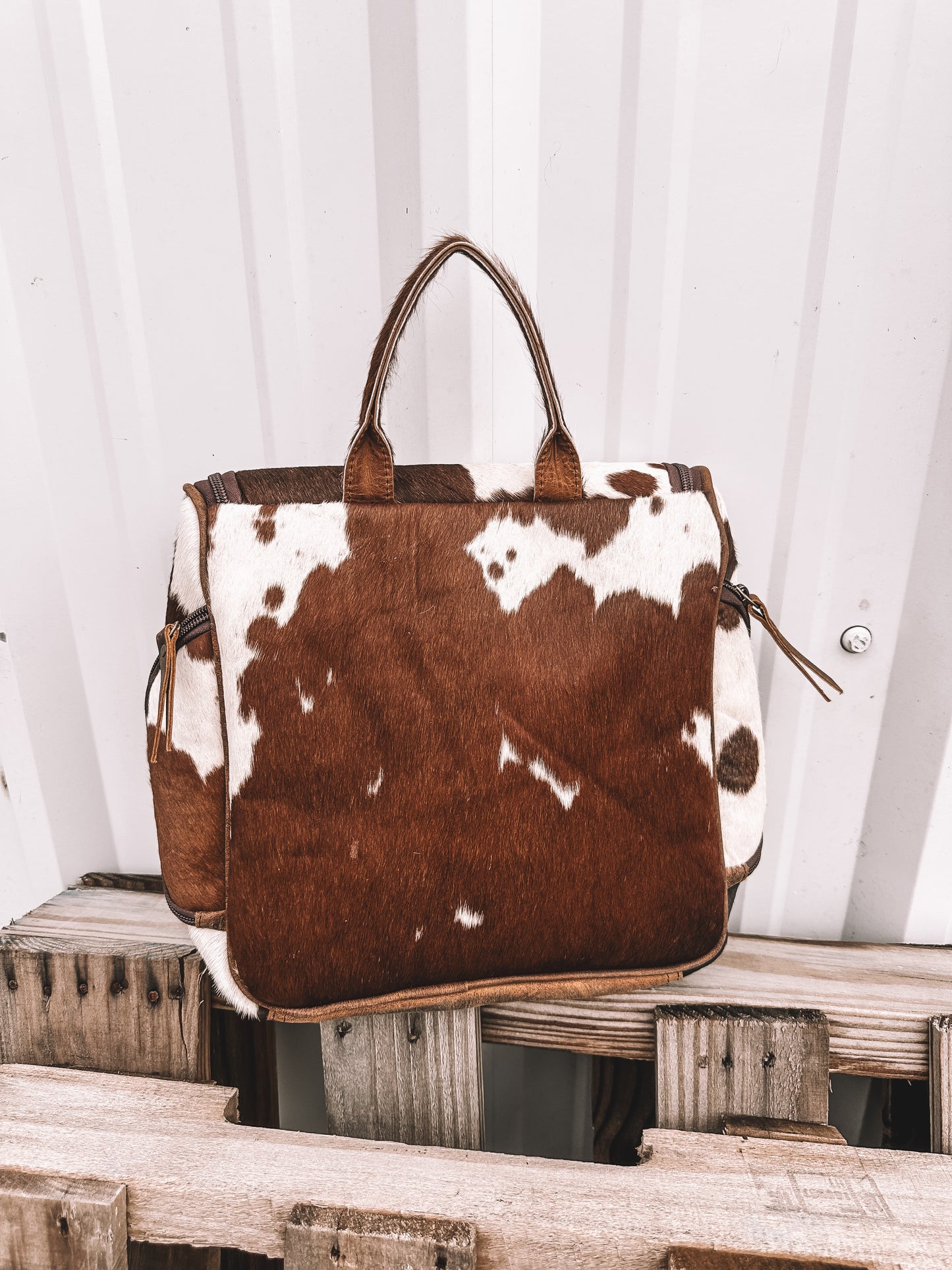 Oversized Cowhide Hanging Toiletry Bag