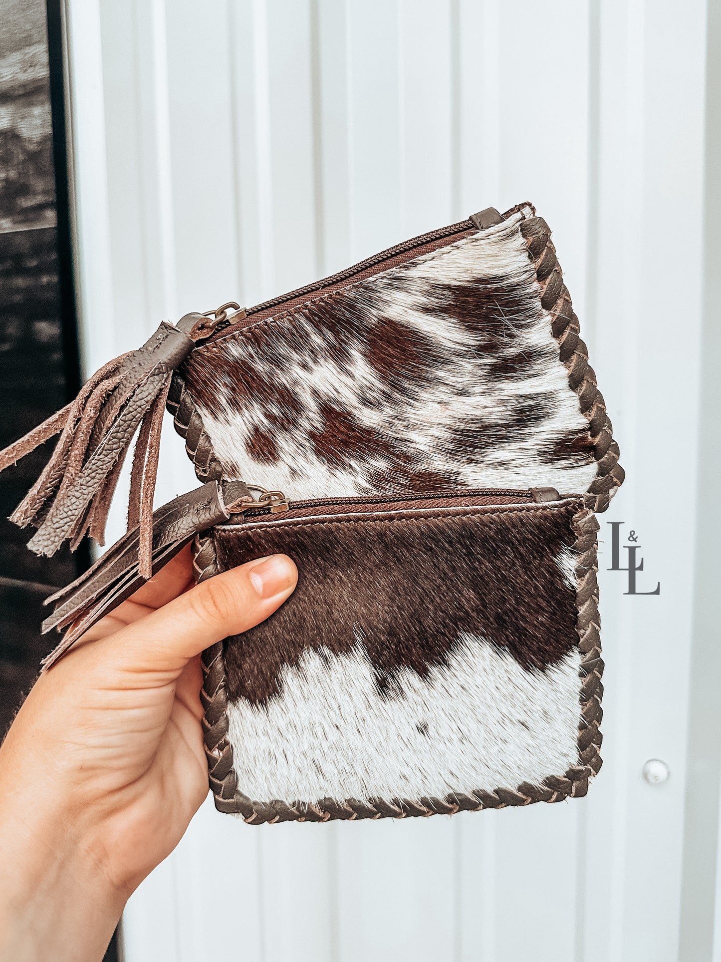 Cowhide BuckStitch Card Holder