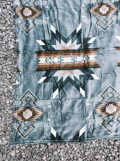 Gray Aztec Throw Blanket ~ Twin