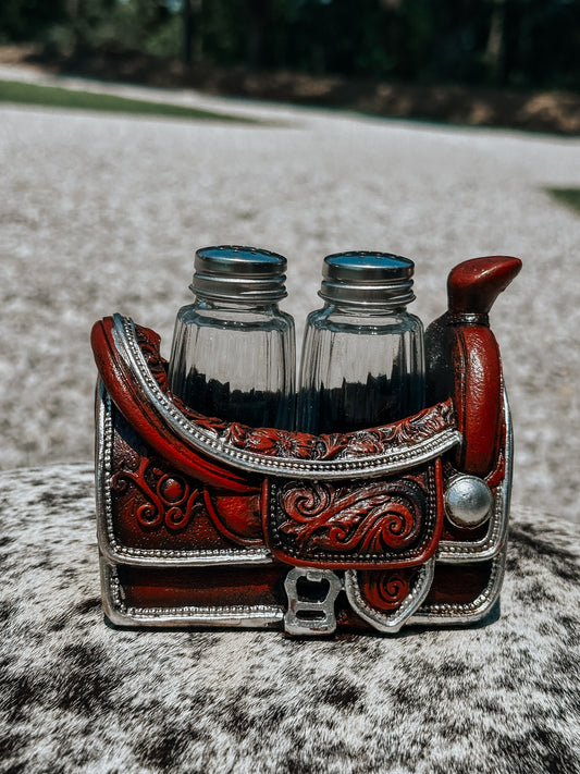 Saddle Salt & Pepper Shaker Set