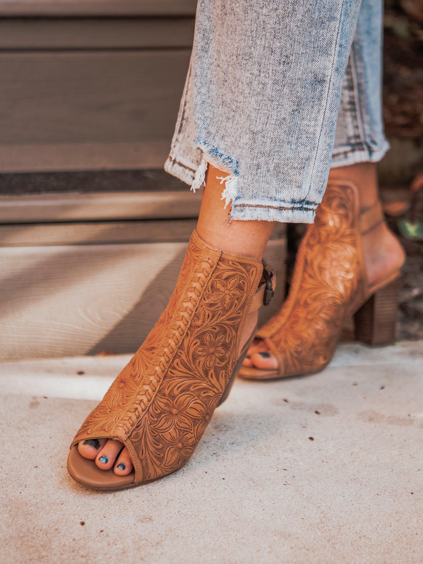 Dalton Ridge Tooled Leather Heels