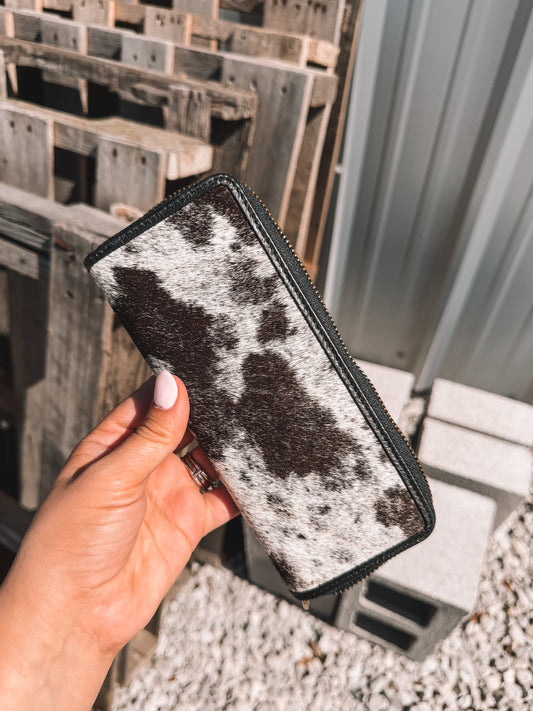 Ranch Road Cowhide Jewelry Case