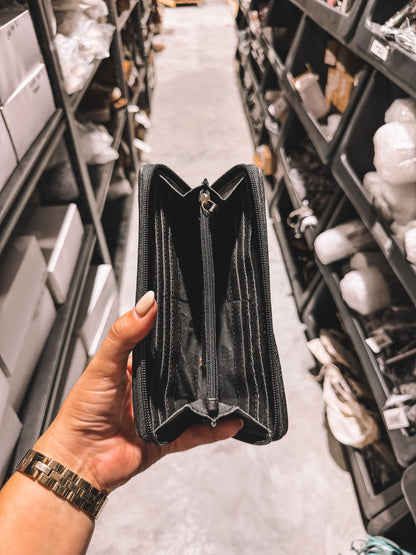 Cowhide & Aztec Zipper Wallet