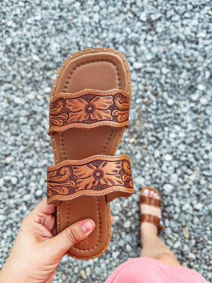 Sante Fe Tooled Leather Sandals